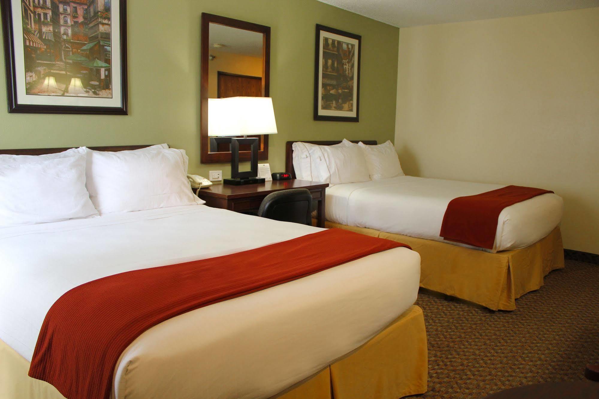 Holiday Inn Express Osage Beach - Lake Of The Ozarks, An Ihg Hotel Buitenkant foto