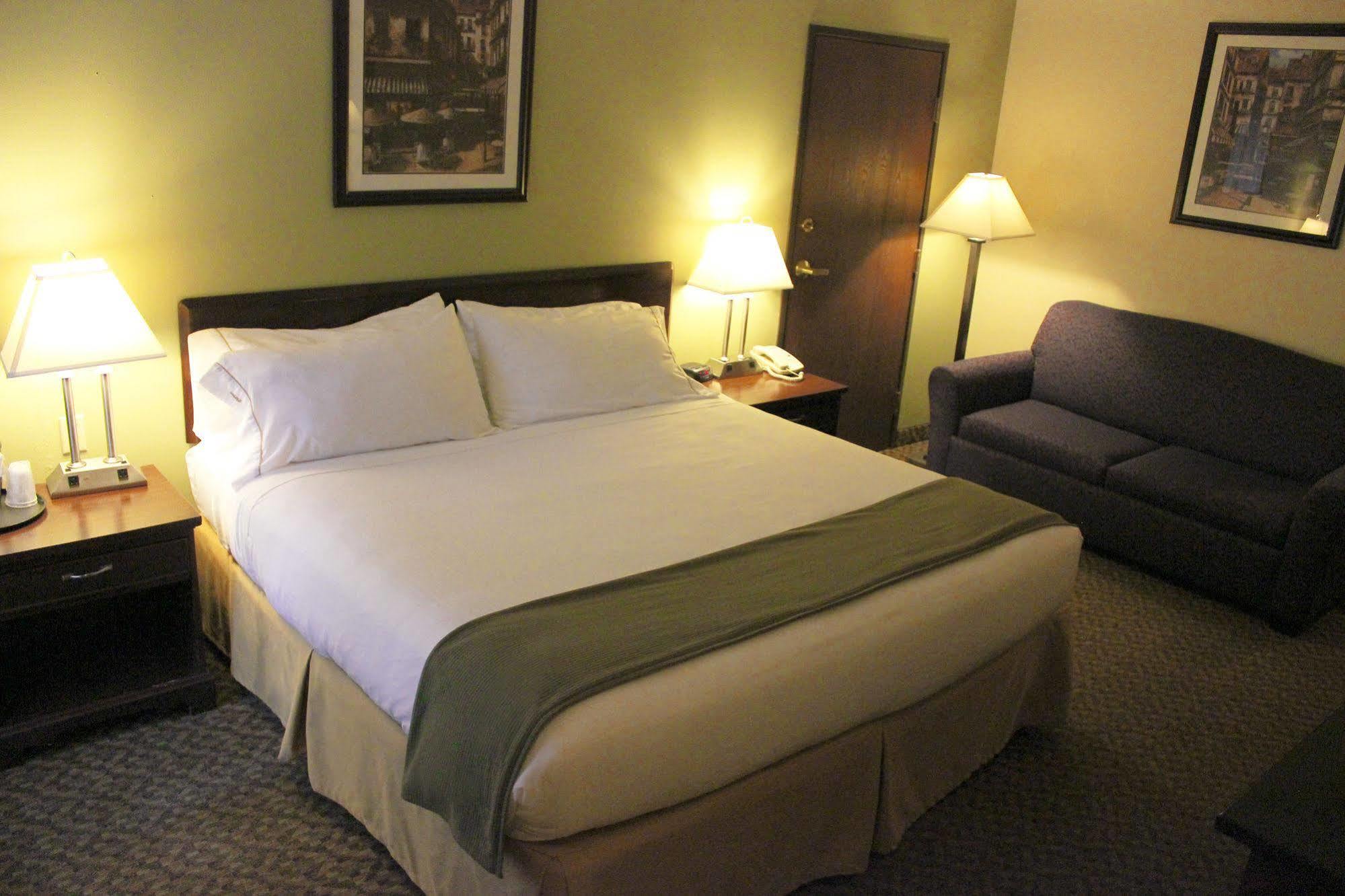 Holiday Inn Express Osage Beach - Lake Of The Ozarks, An Ihg Hotel Buitenkant foto